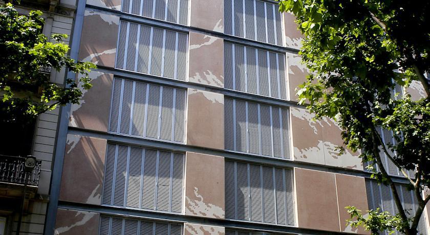 Splendom Suites Pau Claris Barcelona Bagian luar foto