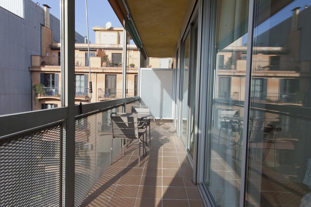 Splendom Suites Pau Claris Barcelona Bagian luar foto